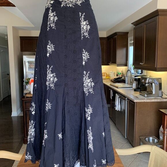 NWOT, earrings, solid 925 sterling silver, real black pearls, clear gem accents - Picture 13 of 16